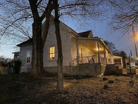 Homes For Sale - 1013 Avenue D<br/> Floyd County, Rome, GA 30165