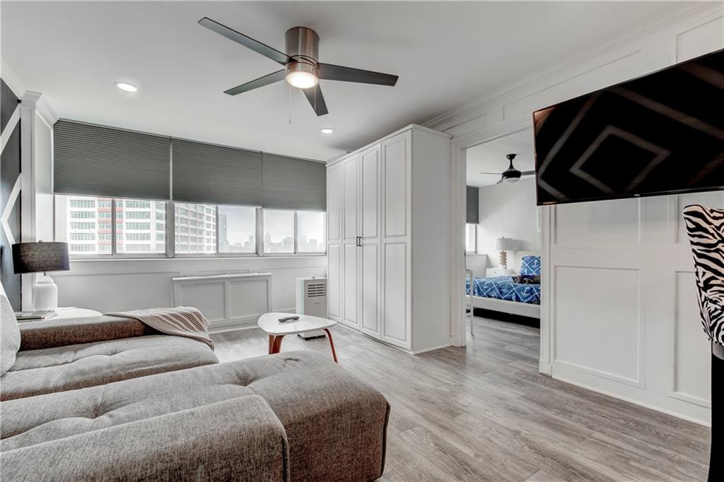215 Piedmont Avenue NE 2210