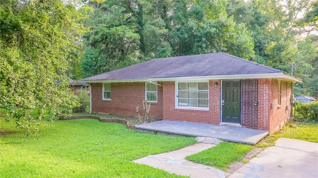 1803 Hollyhock Terrace