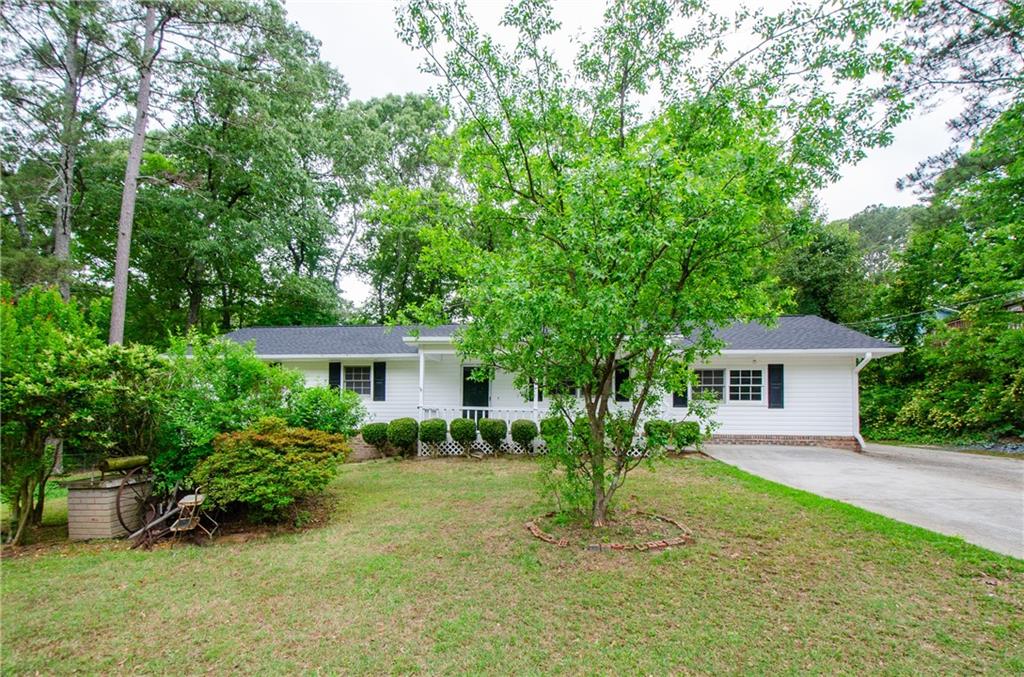 2923 Bicentennial Drive, Stone Mountain, Georgia image 33