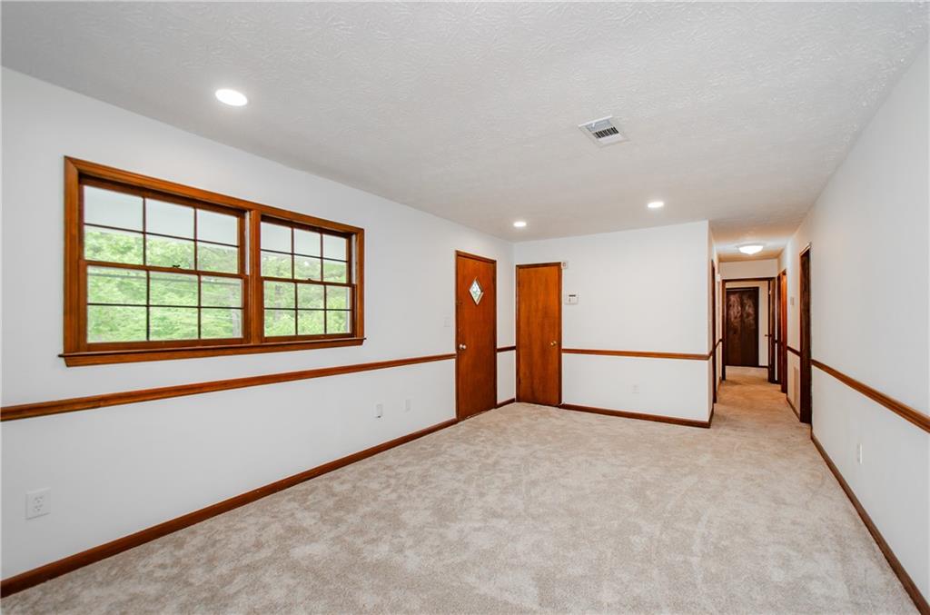 2923 Bicentennial Drive