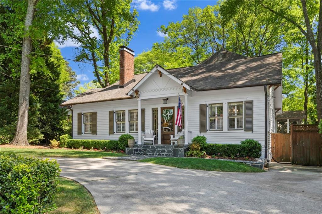 109 Peachtree Hills Avenue NE