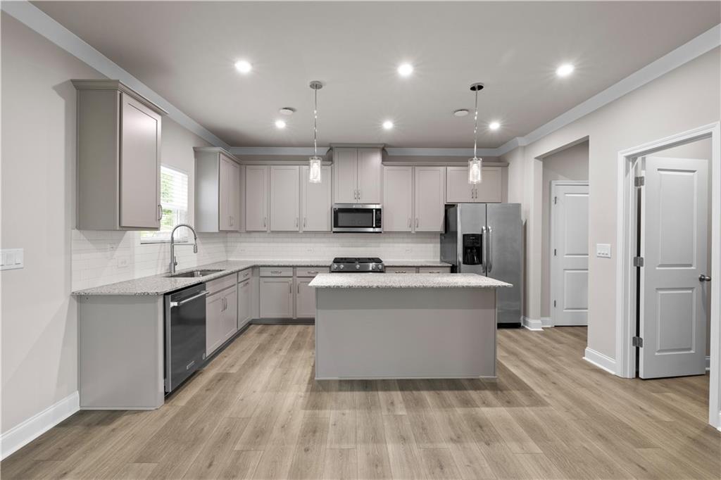 272 Broadstone Boulevard, Acworth, Georgia image 3