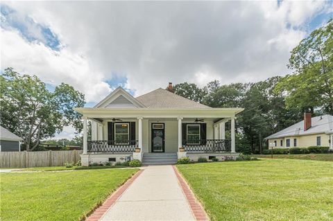 1808 Cambridge Avenue College Park GA 30337