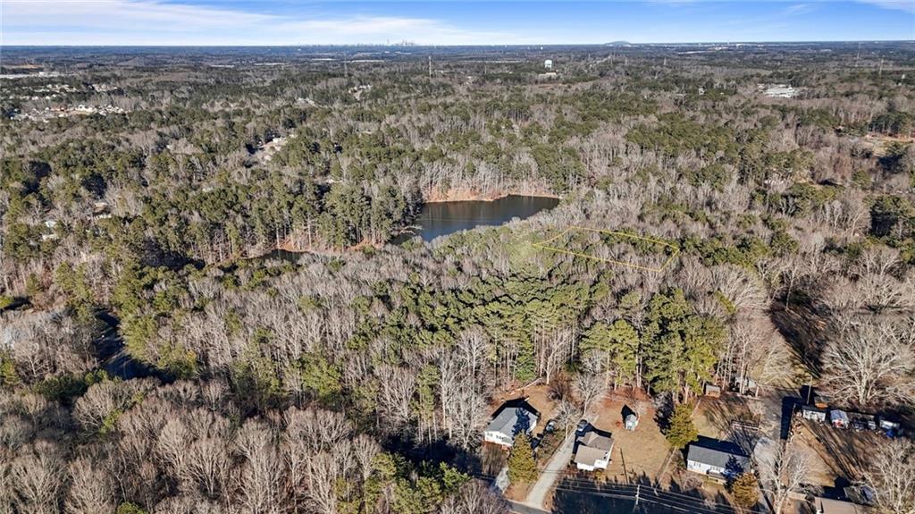 Lakeside Drive, Union City, Georgia image 7