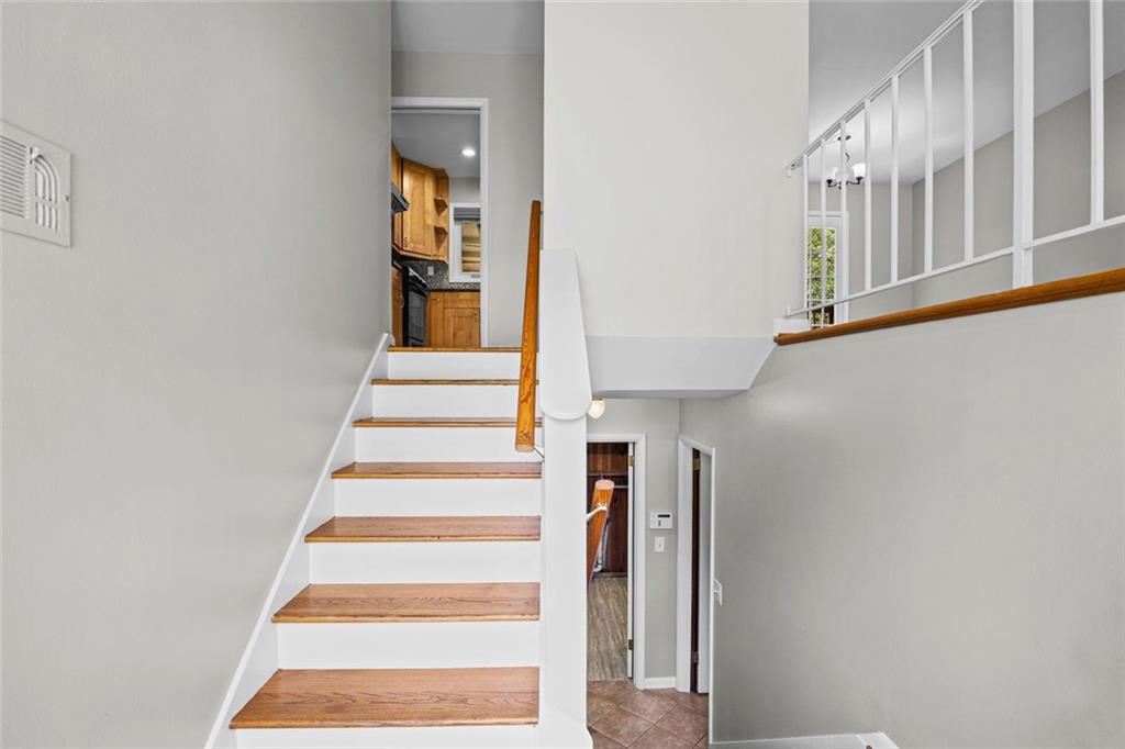 1342 Atterberry Place