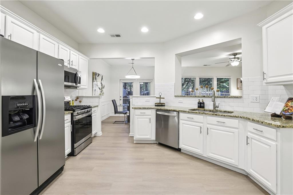 Hanover Pointe - Residential