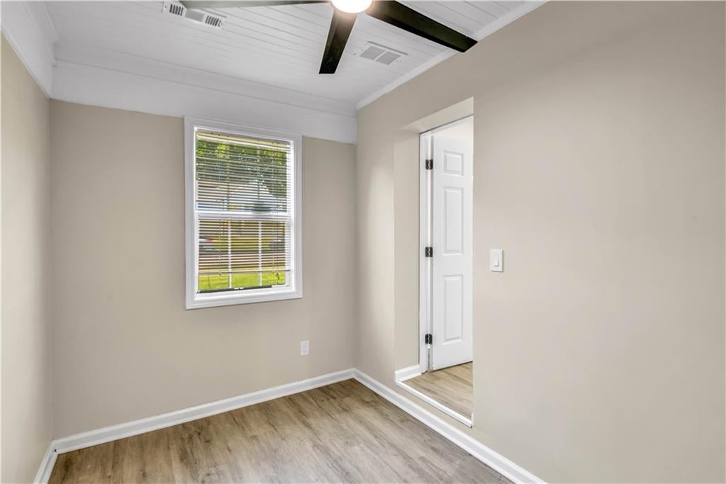 1634 May Avenue SE