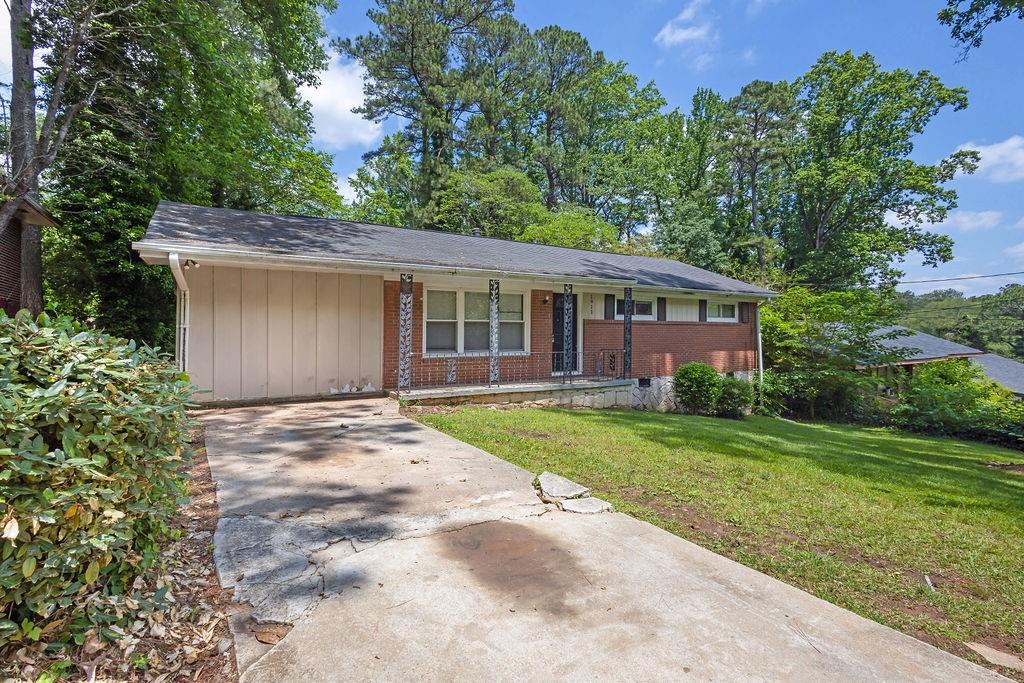 1911 Rosewood Road