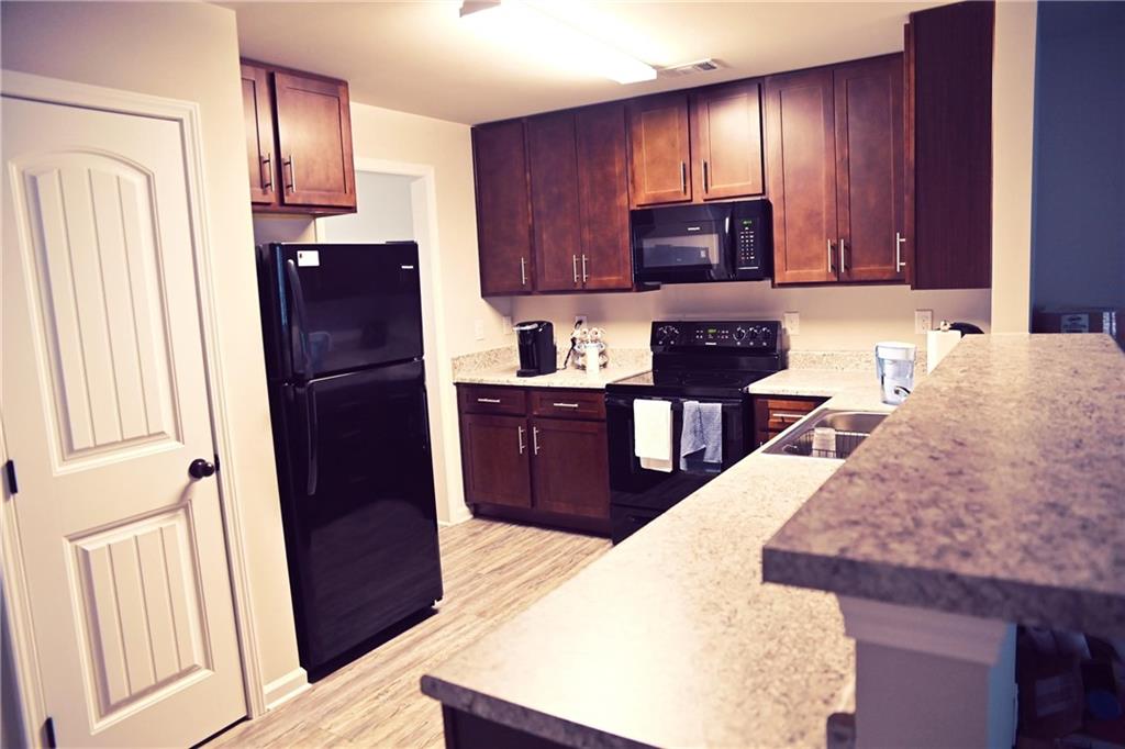 2765 Valley Green Drive #67, Gainesville, Georgia image 3