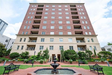 3657 Peachtree Road NE 4A Atlanta GA 30319