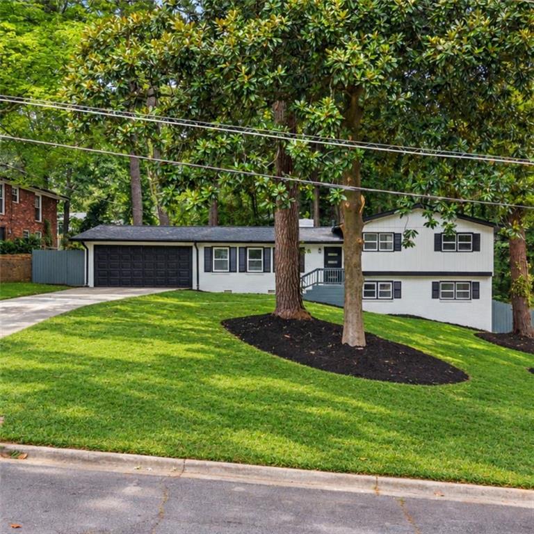 2921 Pine Valley Circle