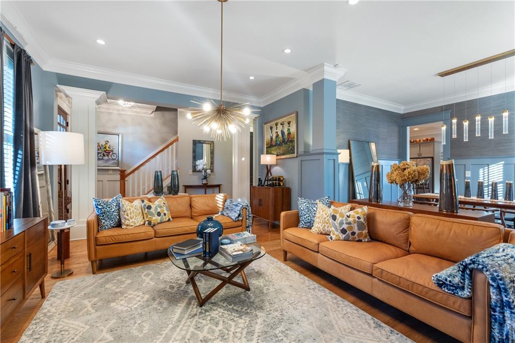 3086 Nichols Street SE