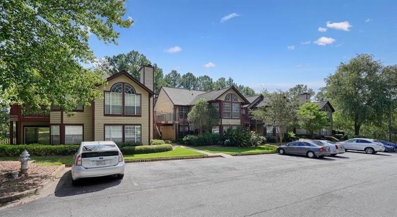 Rivermont Village Condos - Residential Lease