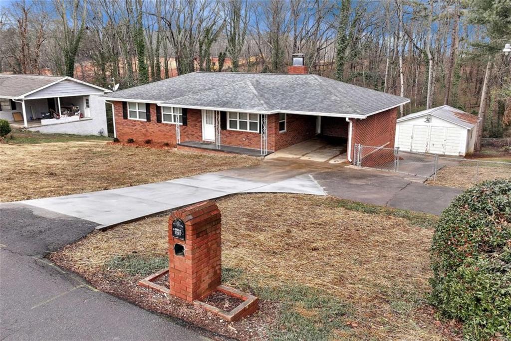 3638 Garden Boulevard