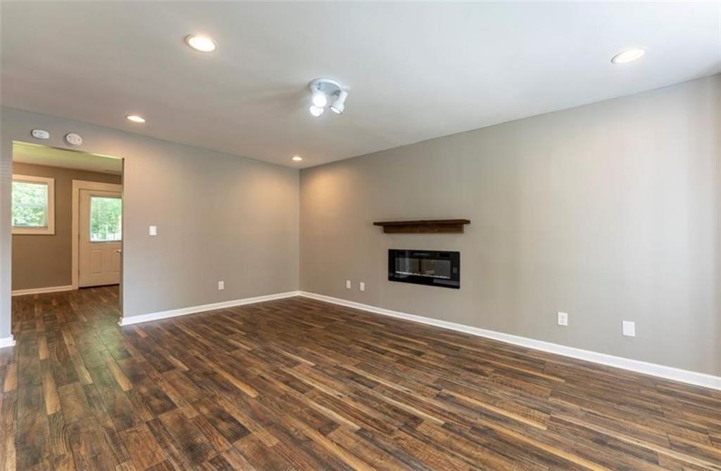 Four Oaks - Residential