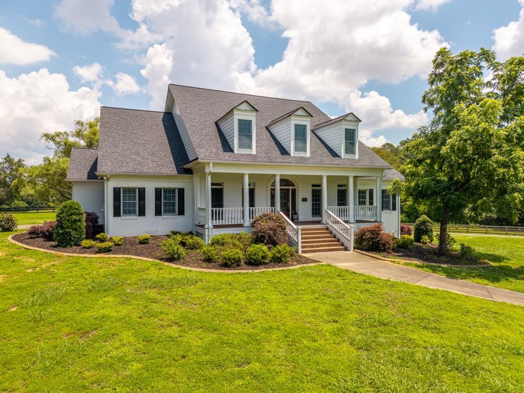 774 Bray Road SW