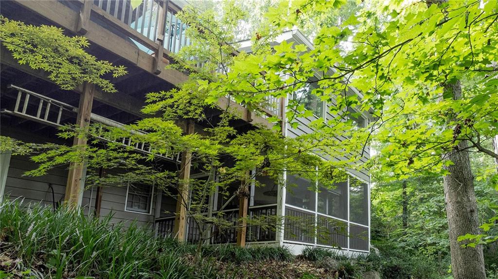 4002 Edgewood Court