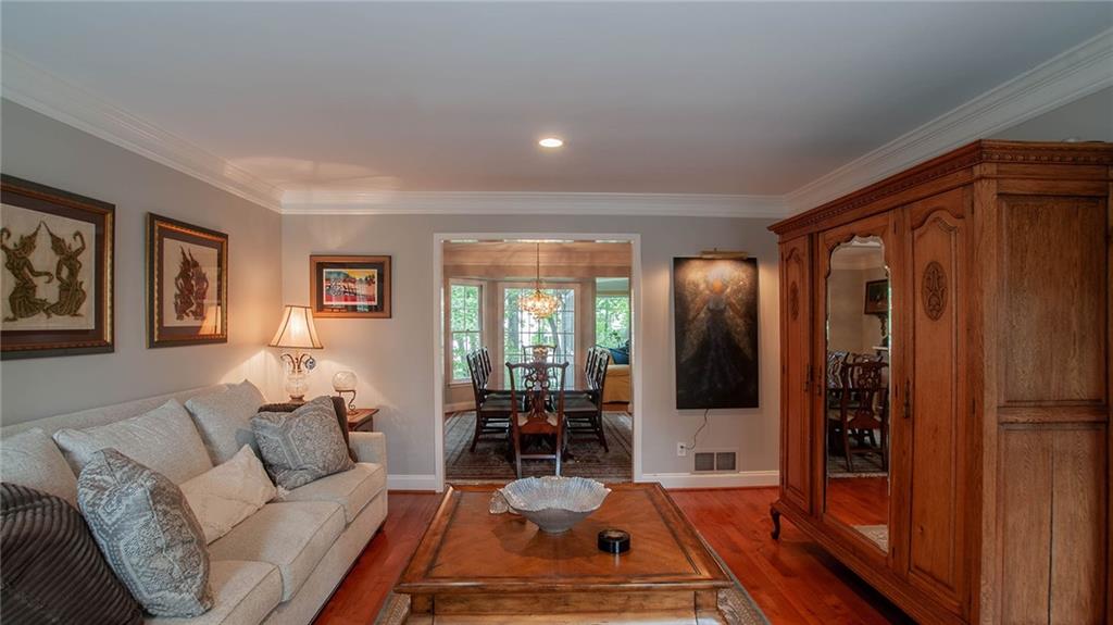 4002 Edgewood Court