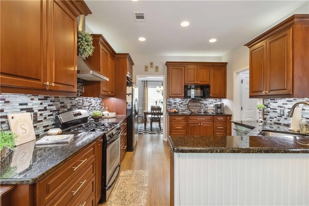 2849 Beddington Way, Suwanee, Georgia image 14