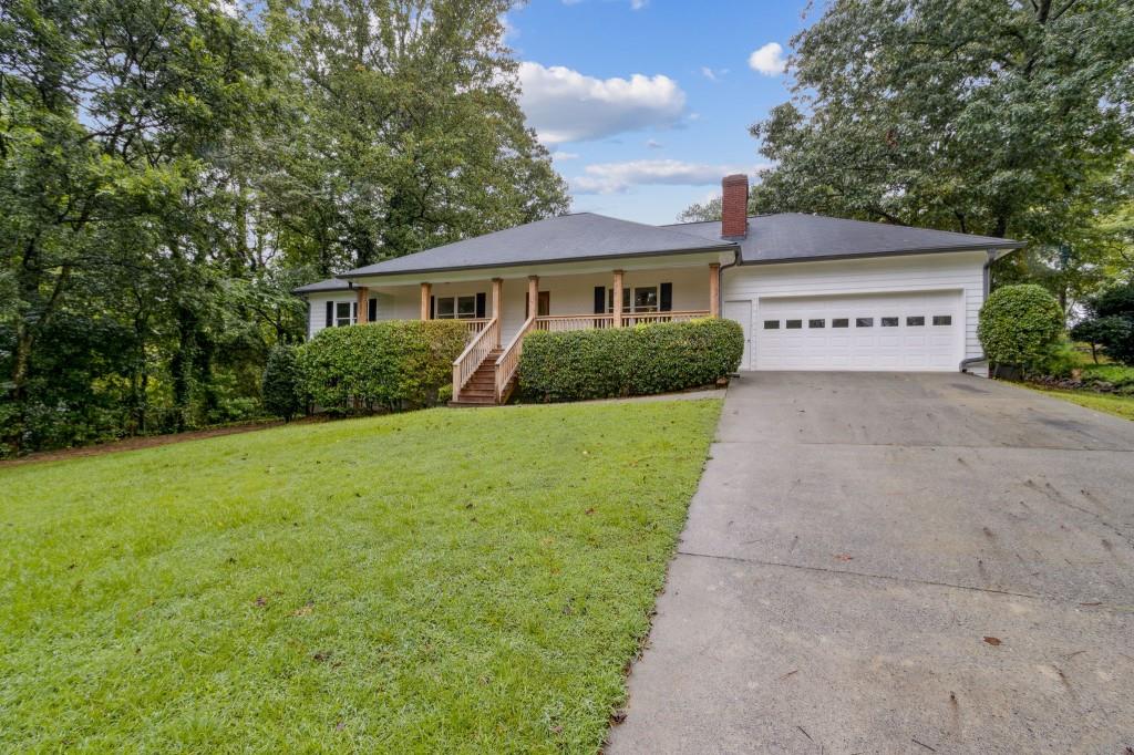 5557 Pinedale Circle