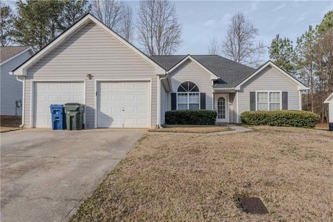 Homes For Sale - 3331 Metro Way<br/> Snellville, GA 30039