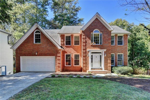4440 PINEHOLLOW CT, ALPHARETTA, GA 30022 - Image b3e37a76e4d5c5a45af6481c8e2d8f76/3537999581