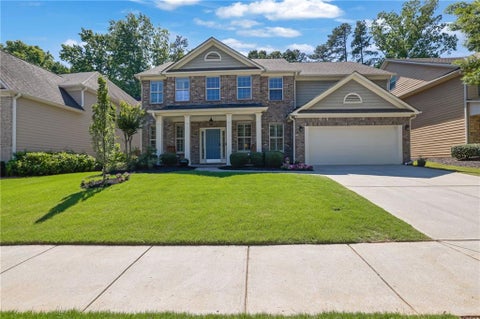 Homes For Sale - 1045 Colgan Court<br/> Alpharetta, GA 30004