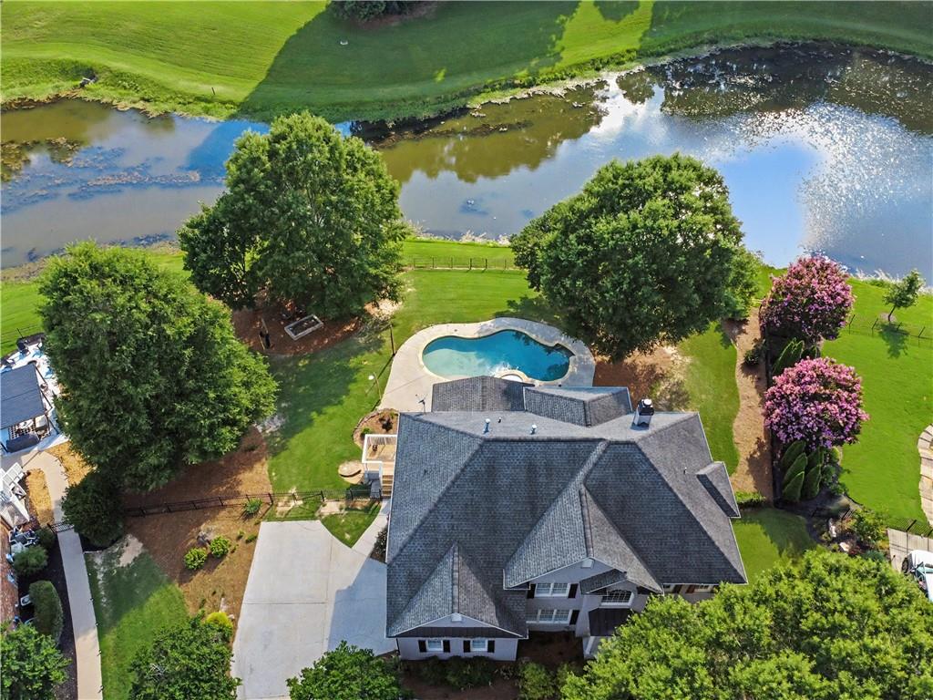 1738 Mulberry Lake Drive