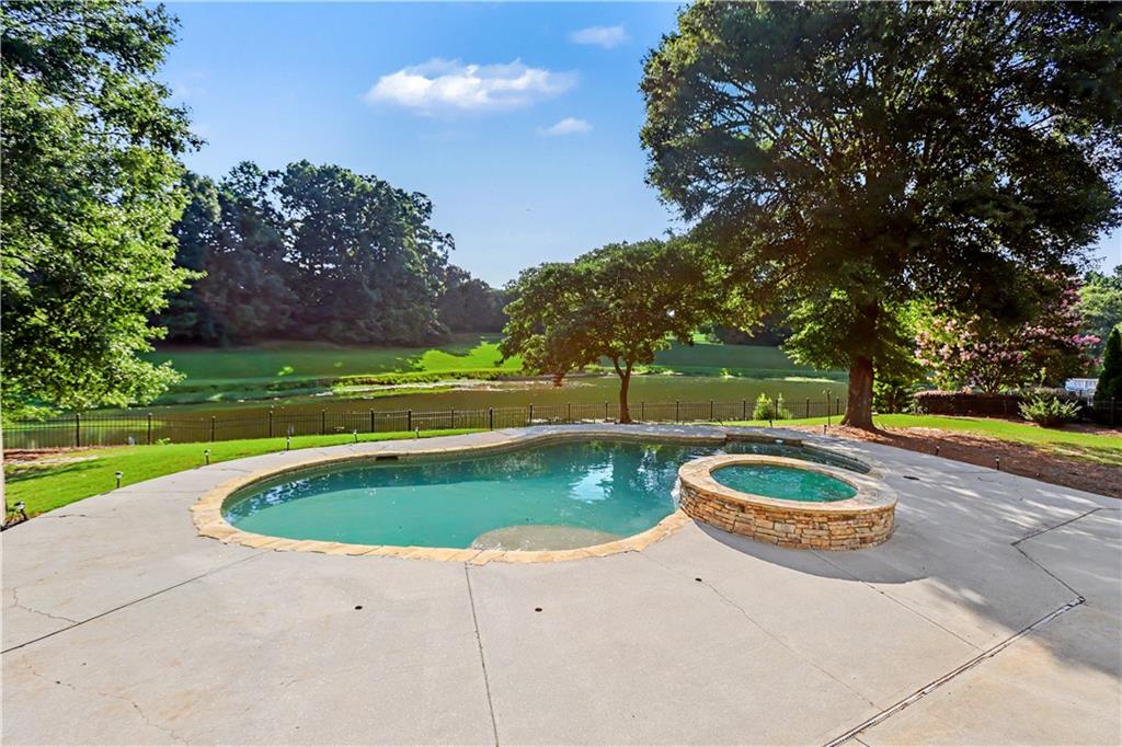 1738 Mulberry Lake Drive