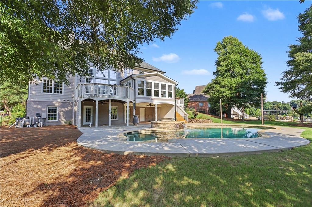 1738 Mulberry Lake Drive
