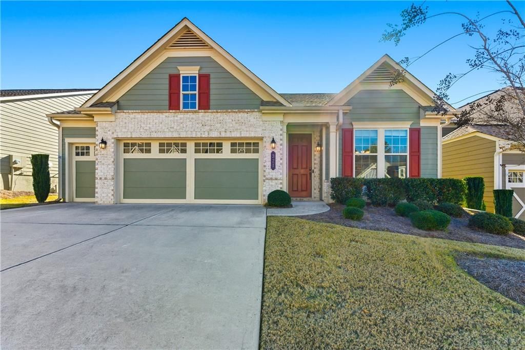 Photo of 321 Cottonwood Circle, Peachtree City, GA 30269 (MLS # 7702711)