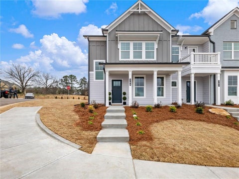 Townhouse For Sale - 204 Grand Highlands Court<br/> Winder, GA 30680