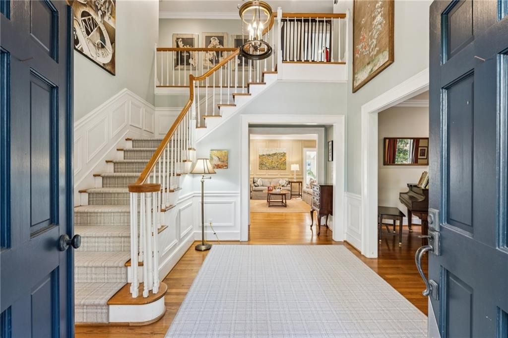 Photo of 2010 Rivermeade Way NW, Atlanta, GA 30327 (MLS # 7685595)