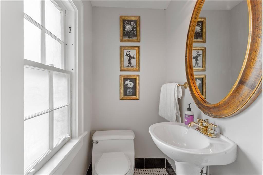 685 E Morningside Drive NE