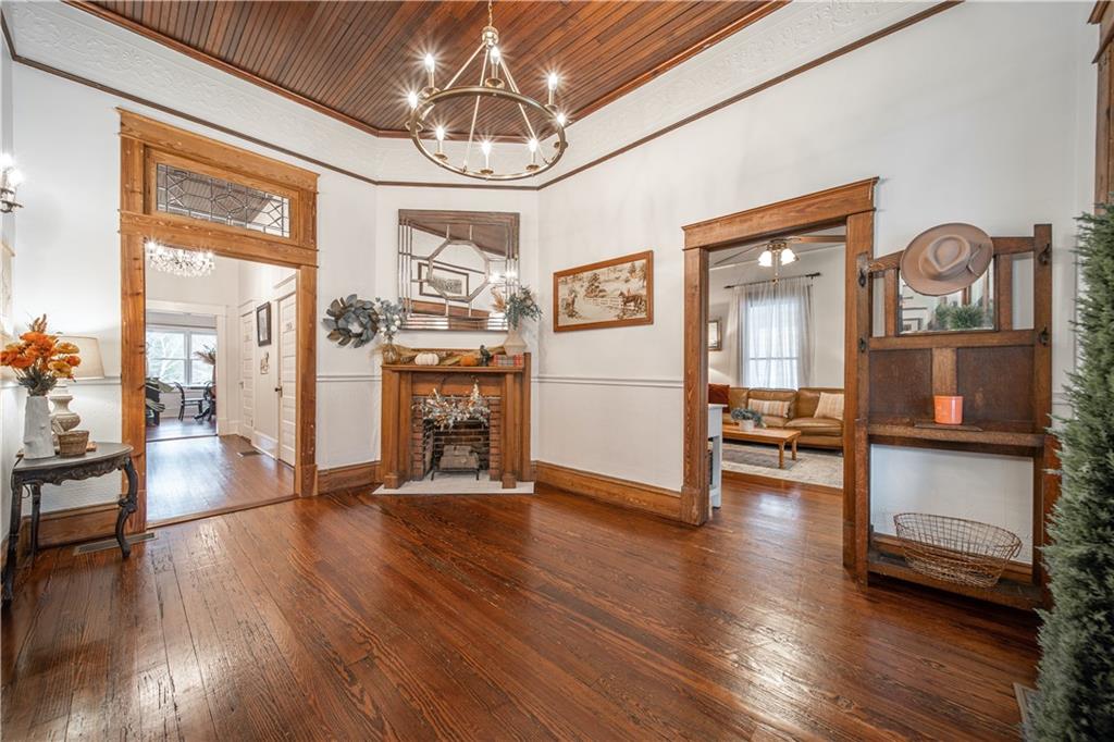 4527 Dallas Street, Acworth, Georgia image 6
