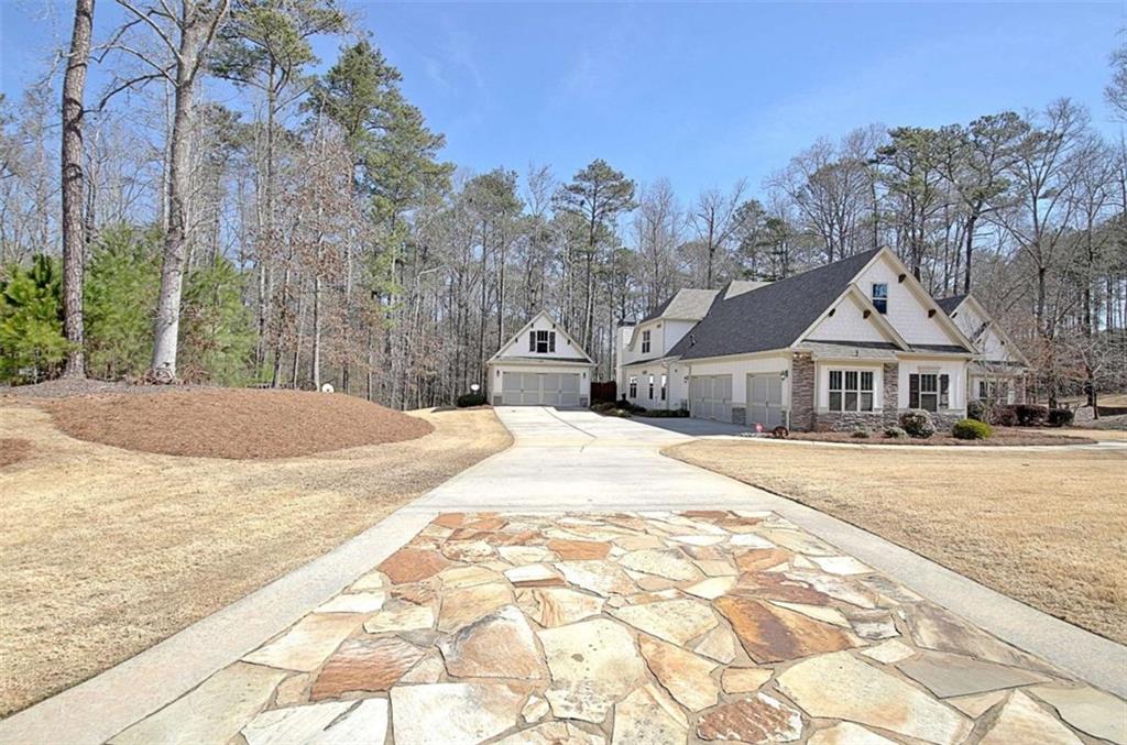 209 Wynnward Way, Sharpsburg, Georgia image 1