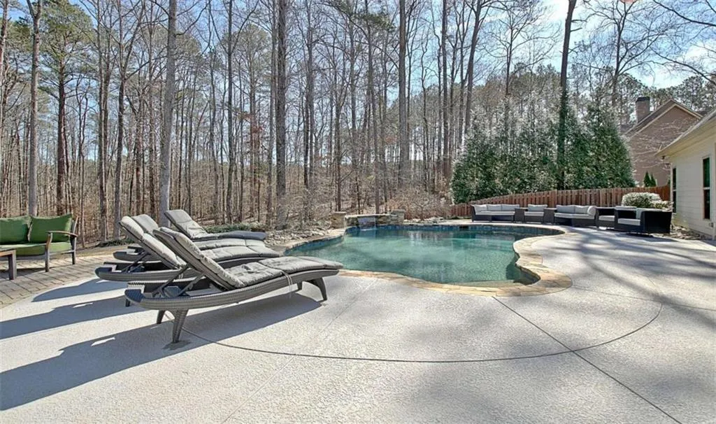 Sharpsburg, Georgia 30277, United States, 4 Bedrooms Bedrooms, ,5 BathroomsBathrooms,Residential,Active,118855