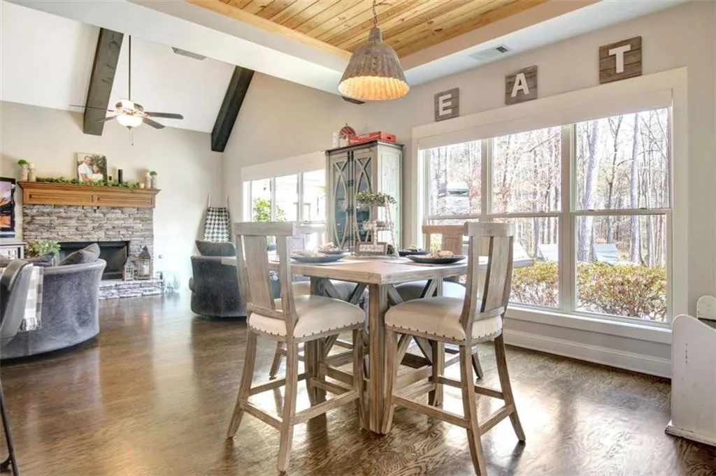 Sharpsburg, Georgia 30277, United States, 4 Bedrooms Bedrooms, ,5 BathroomsBathrooms,Residential,Active,118855