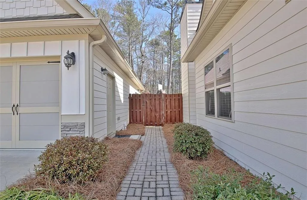 Sharpsburg, Georgia 30277, United States, 4 Bedrooms Bedrooms, ,5 BathroomsBathrooms,Residential,Active,118855