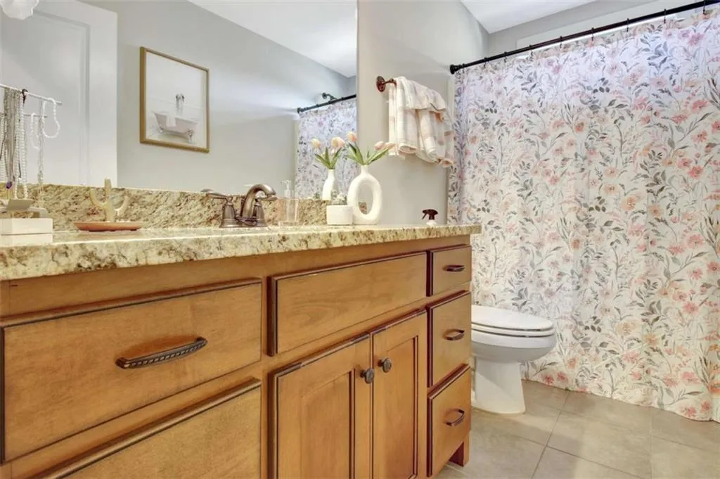 Sharpsburg, Georgia 30277, United States, 4 Bedrooms Bedrooms, ,5 BathroomsBathrooms,Residential,Active,118855