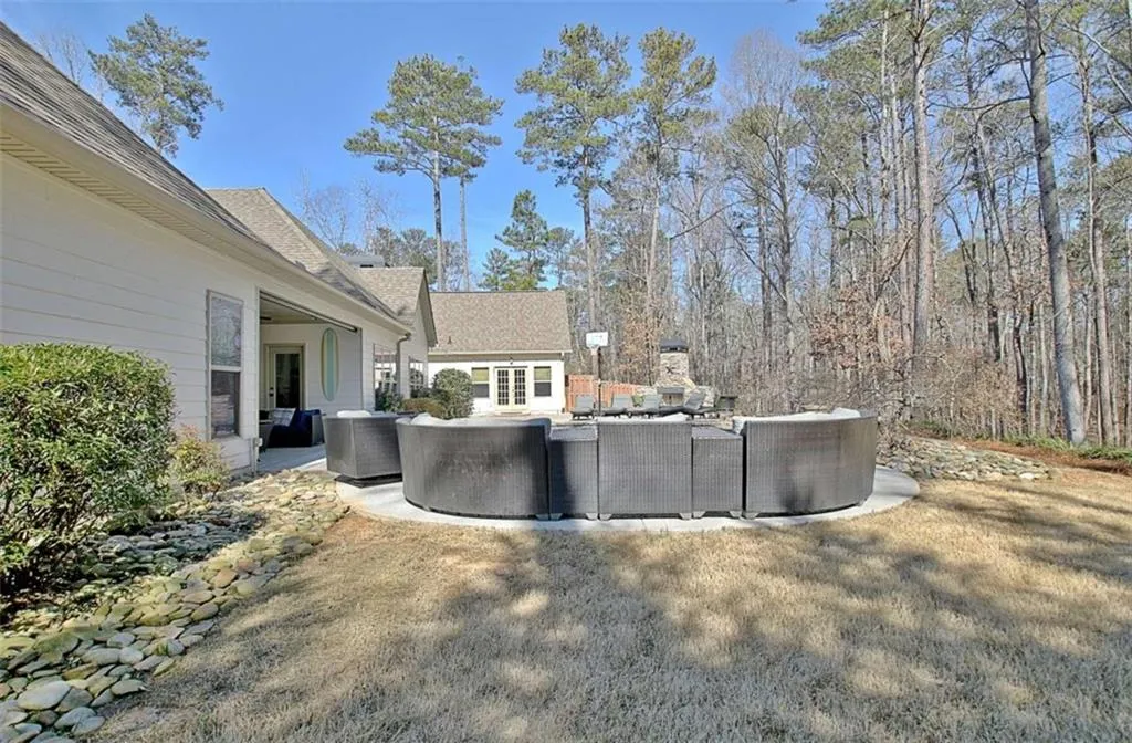 Sharpsburg, Georgia 30277, United States, 4 Bedrooms Bedrooms, ,5 BathroomsBathrooms,Residential,Active,118855