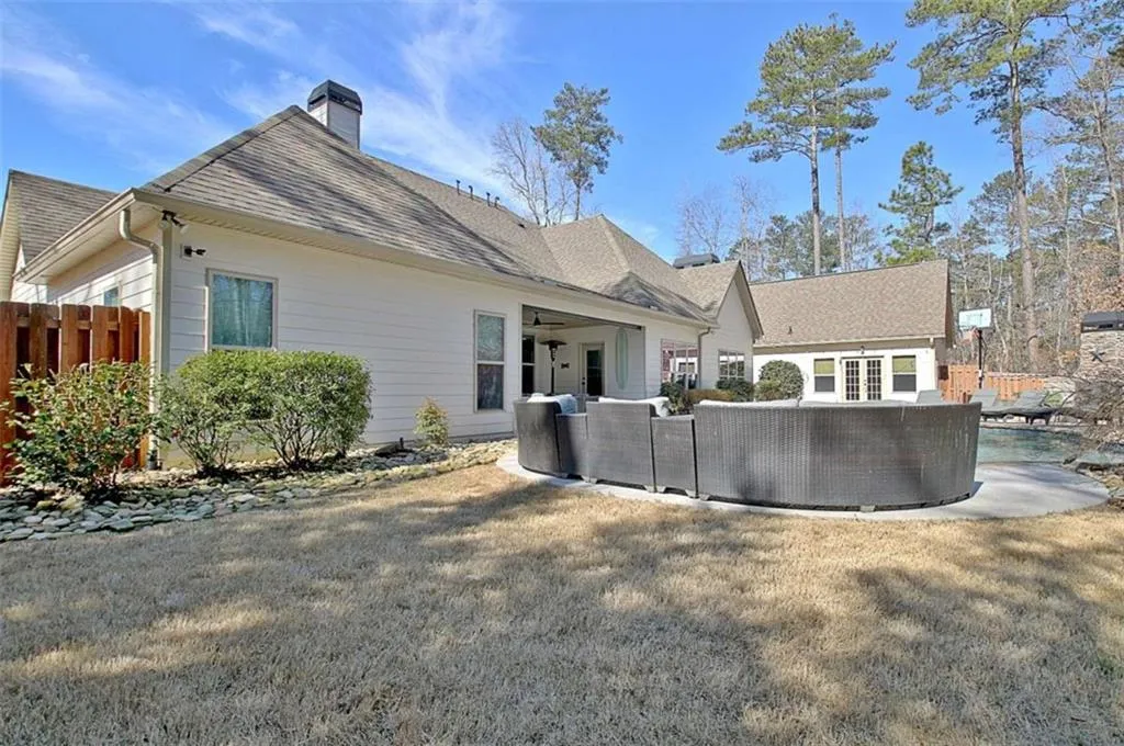 Sharpsburg, Georgia 30277, United States, 4 Bedrooms Bedrooms, ,5 BathroomsBathrooms,Residential,Active,118855