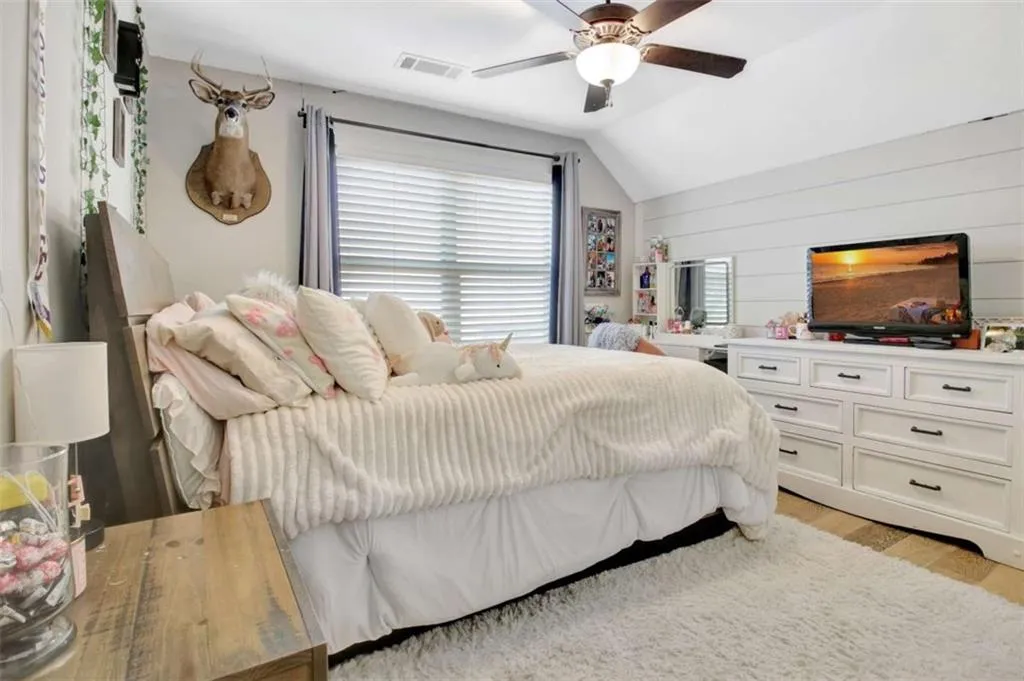 Sharpsburg, Georgia 30277, United States, 4 Bedrooms Bedrooms, ,5 BathroomsBathrooms,Residential,Active,118855