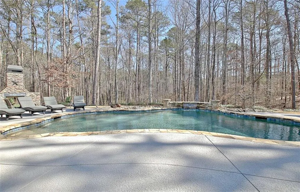 Sharpsburg, Georgia 30277, United States, 4 Bedrooms Bedrooms, ,5 BathroomsBathrooms,Residential,Active,118855