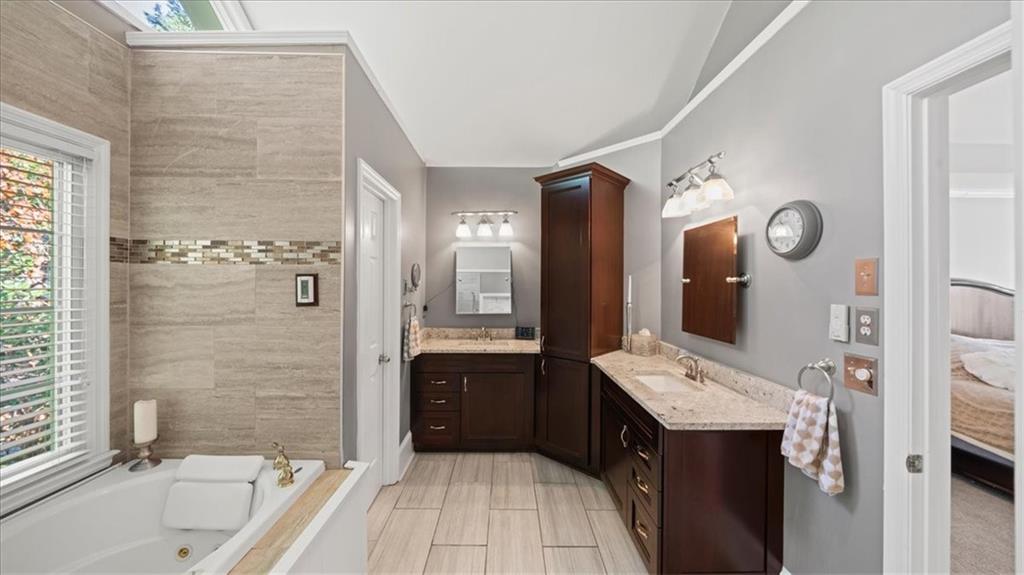Hillbrooke - Residential