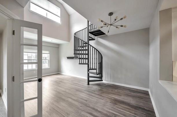 1074 Peachtree Walk NE B504