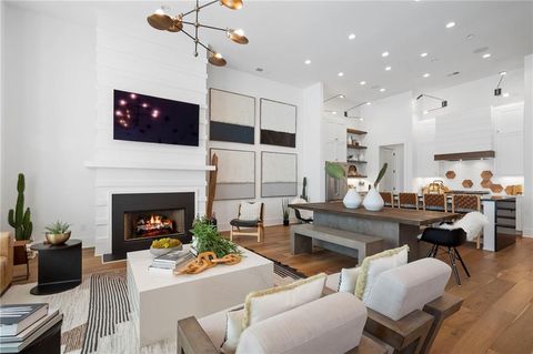 Townhouse For Sale - 6740 Avis Walk<br/> Alpharetta, GA 30005