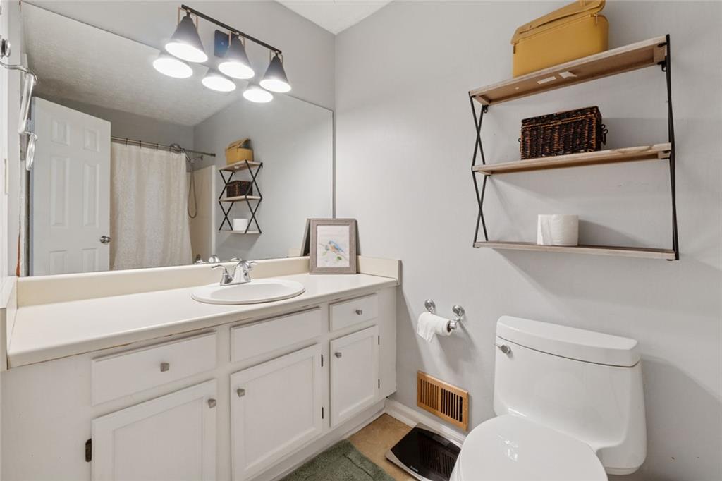 2099 Winsburg Way, Kennesaw, Georgia image 21
