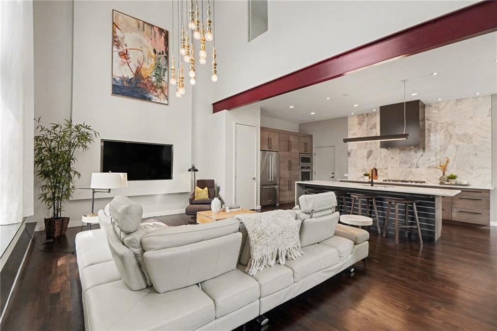 504 Morgan Street NE